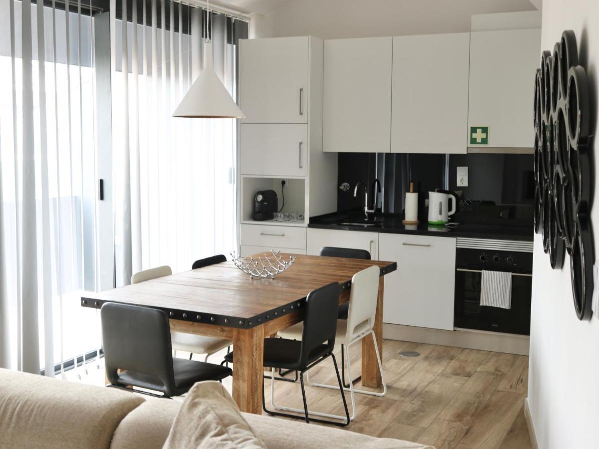 Iconik Design Apartments Aveiro Exteriör bild