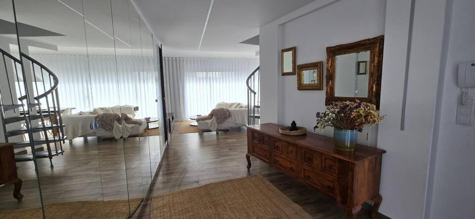 Iconik Design Apartments Aveiro Exteriör bild
